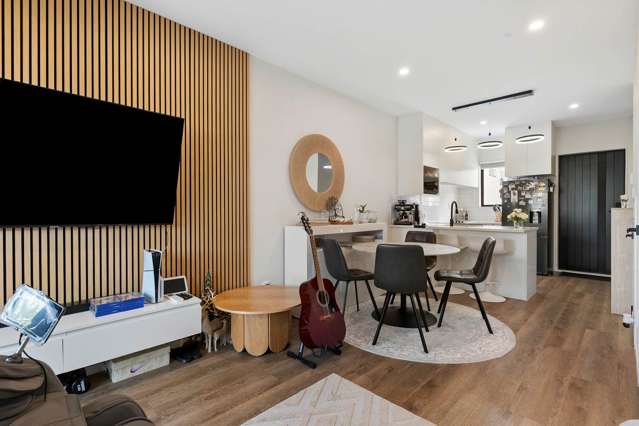 33 Kiato Lane Flat Bush_4