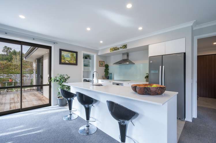 929 Waiwhero Road Ngatimoti_6