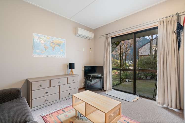 25 York Street Queenstown_9