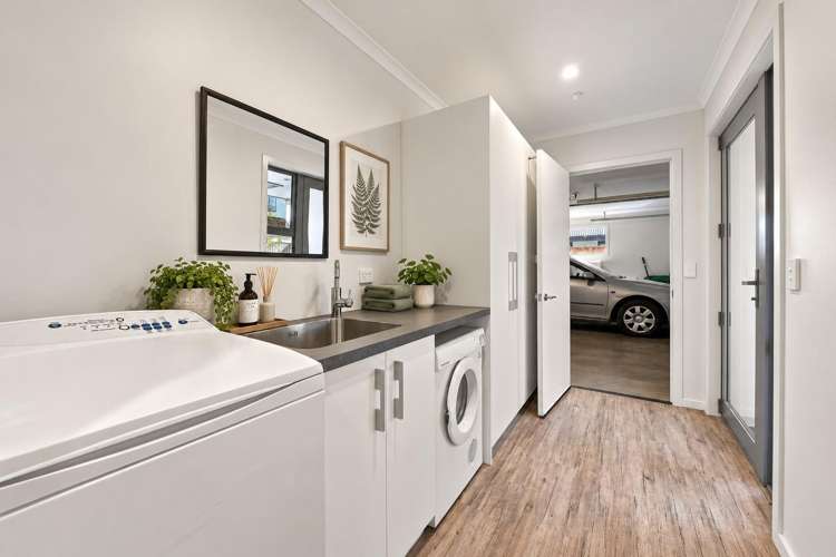 30 Concordia Drive Richmond_11