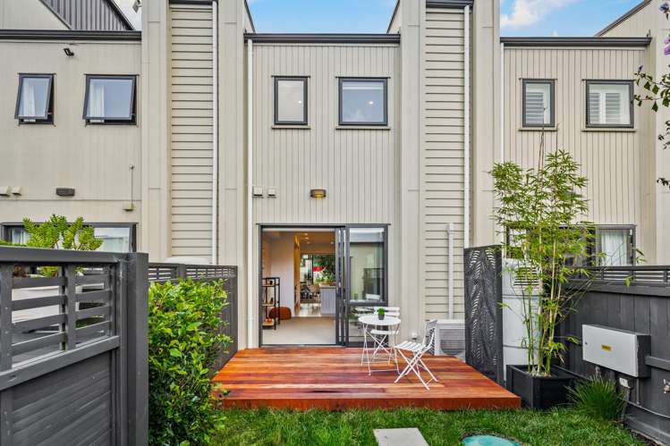 31 De Havilland Road Hobsonville_16