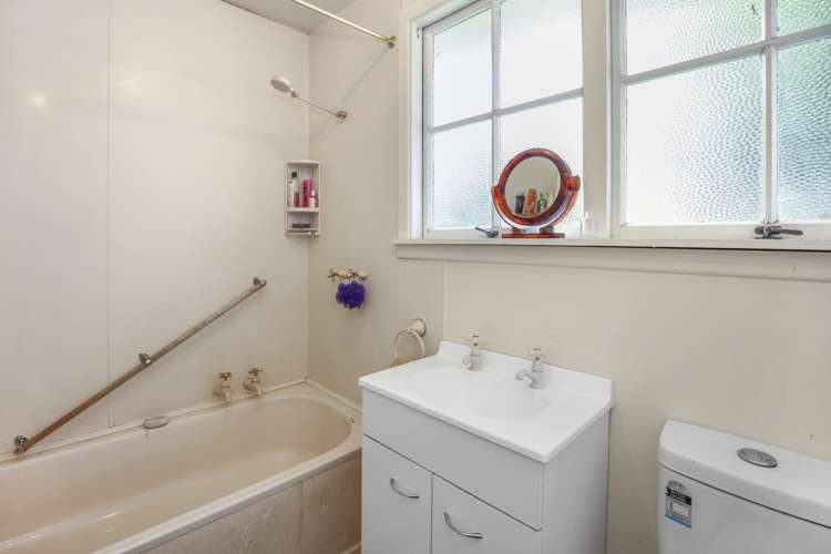 37 Somerset Crescent Spreydon_10