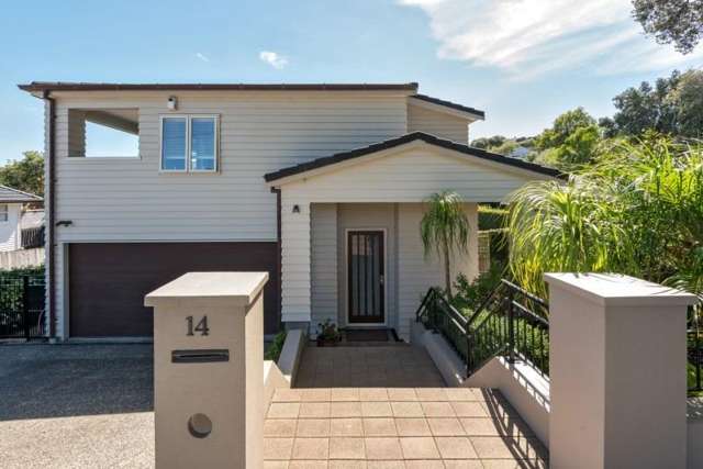 Beautiful four bedroom home in the bays