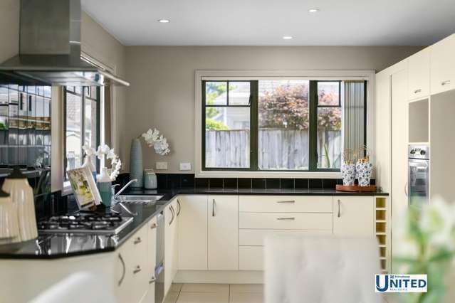 19A Rewi Road Royal Oak_2