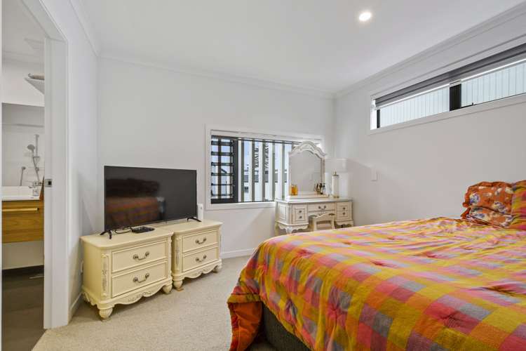 11 Frank Gill Road Hobsonville_13