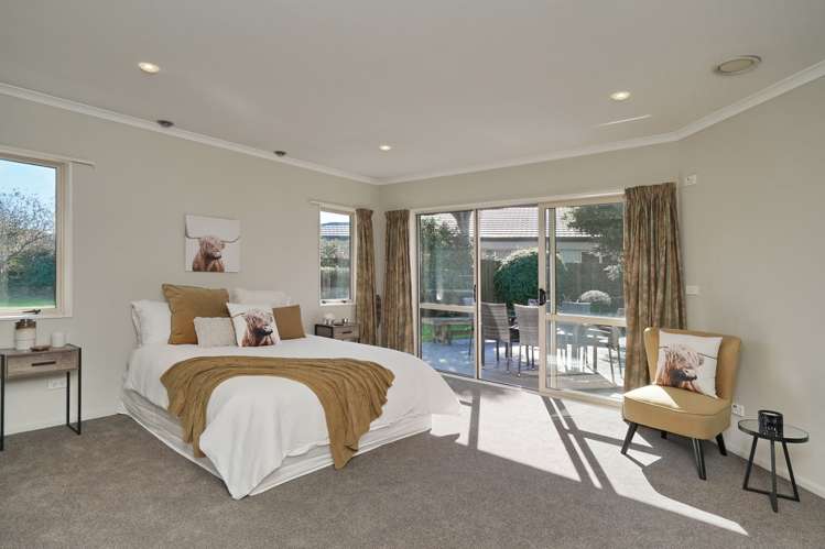 9 Palm Drive Shirley_9