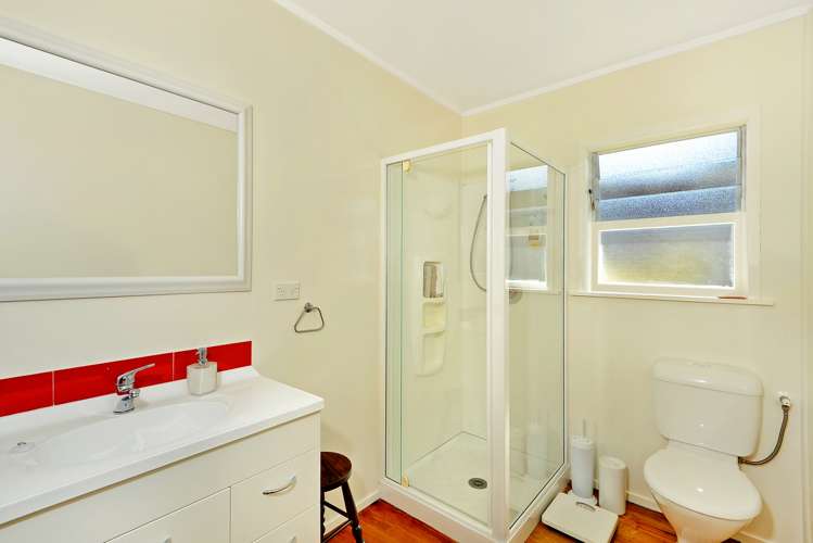 19 Raleigh Road Northcote_8
