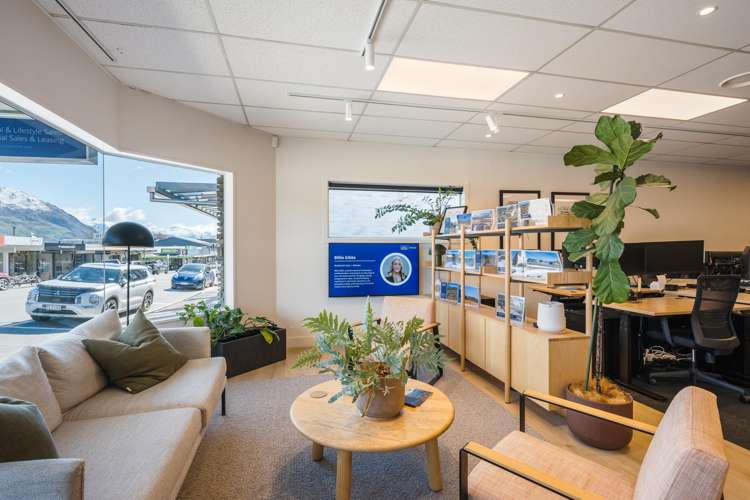 38 Helwick Street Wanaka_6