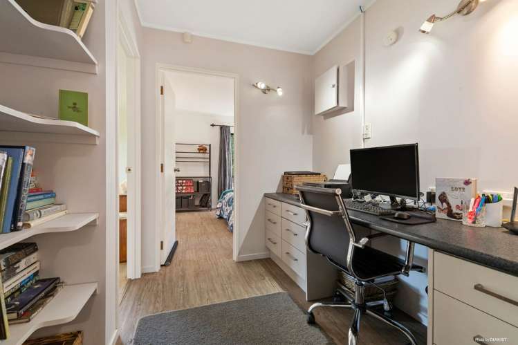 111 Pearson Road Patumahoe_16