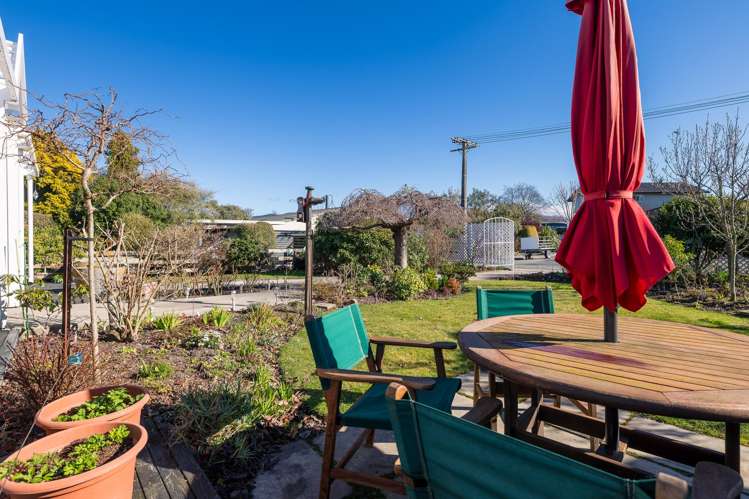 17 Churchill Place Waimate_24