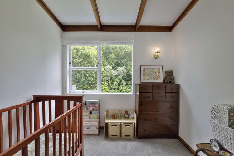 242 Glengarry Road Glen Eden_16