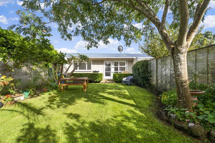 2/29 Ballarat Street Ellerslie_0