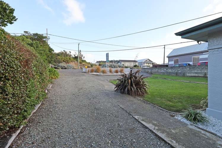 23 Blackwater Street Bluff_31