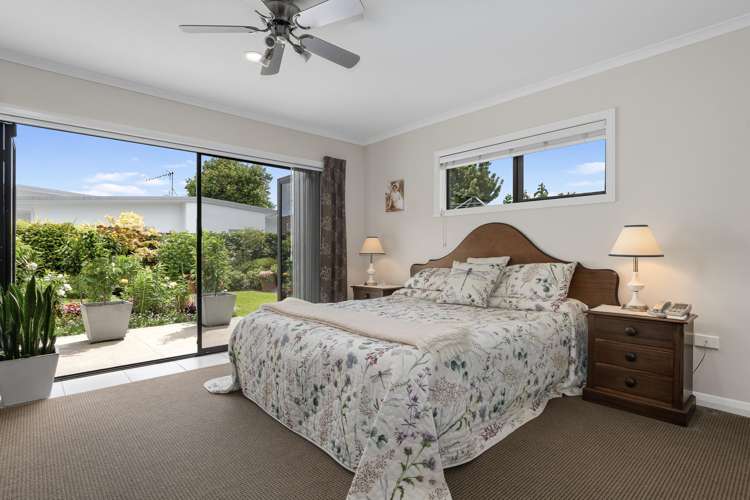 31 Condor Drive Pyes Pa_14