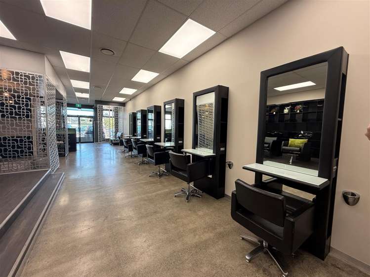 Shop 4, 33 Johnsonville Road Johnsonville_6