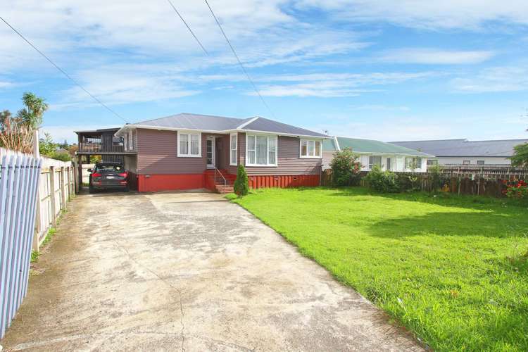 1/95 Henderson Valley Road Henderson_3