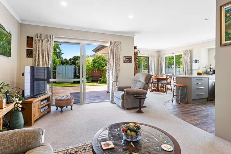 21 Bideford Place Dallington_2