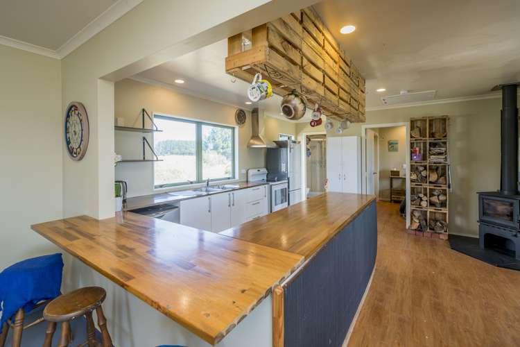 75 Strathnaver Drive Waikawa Beach_6