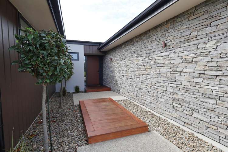 25 Richfield Drive Waikiwi_42