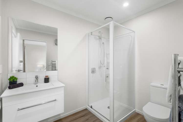 26 Tippet Crescent Wigram_12