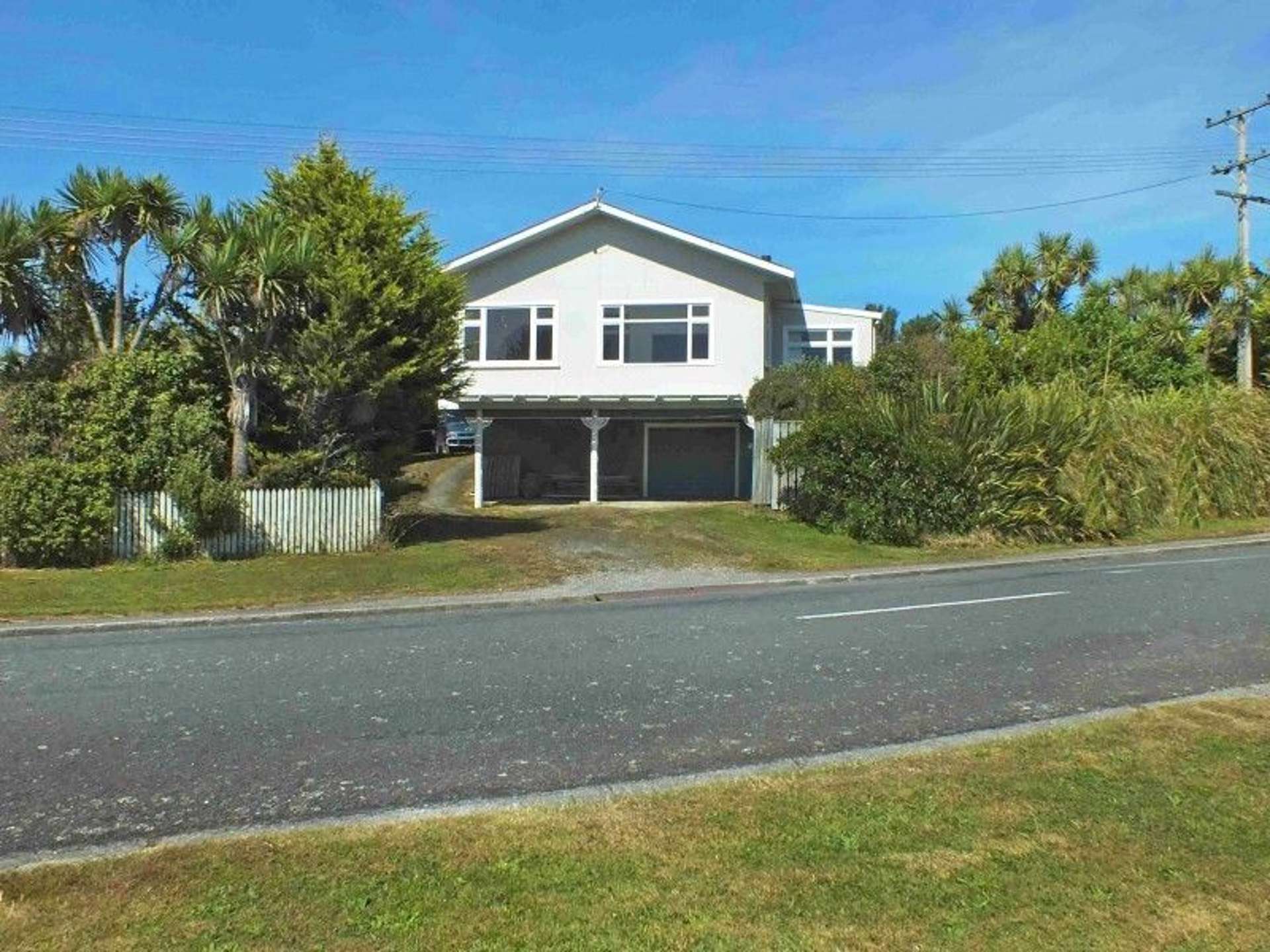 19 Rimu Street Kaka Point_0