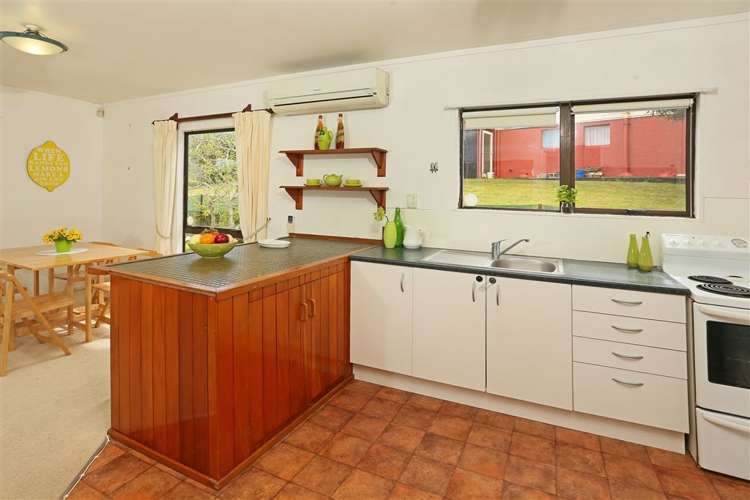 2/70 Mcleod Road Te Atatu South_10