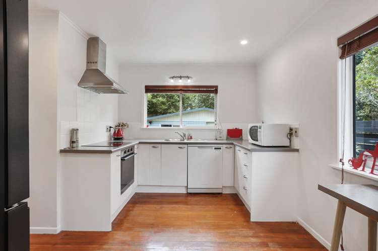 32 Konini Road Titirangi_8