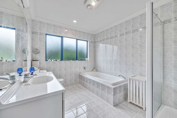 19 Belleaire Court West Harbour_22