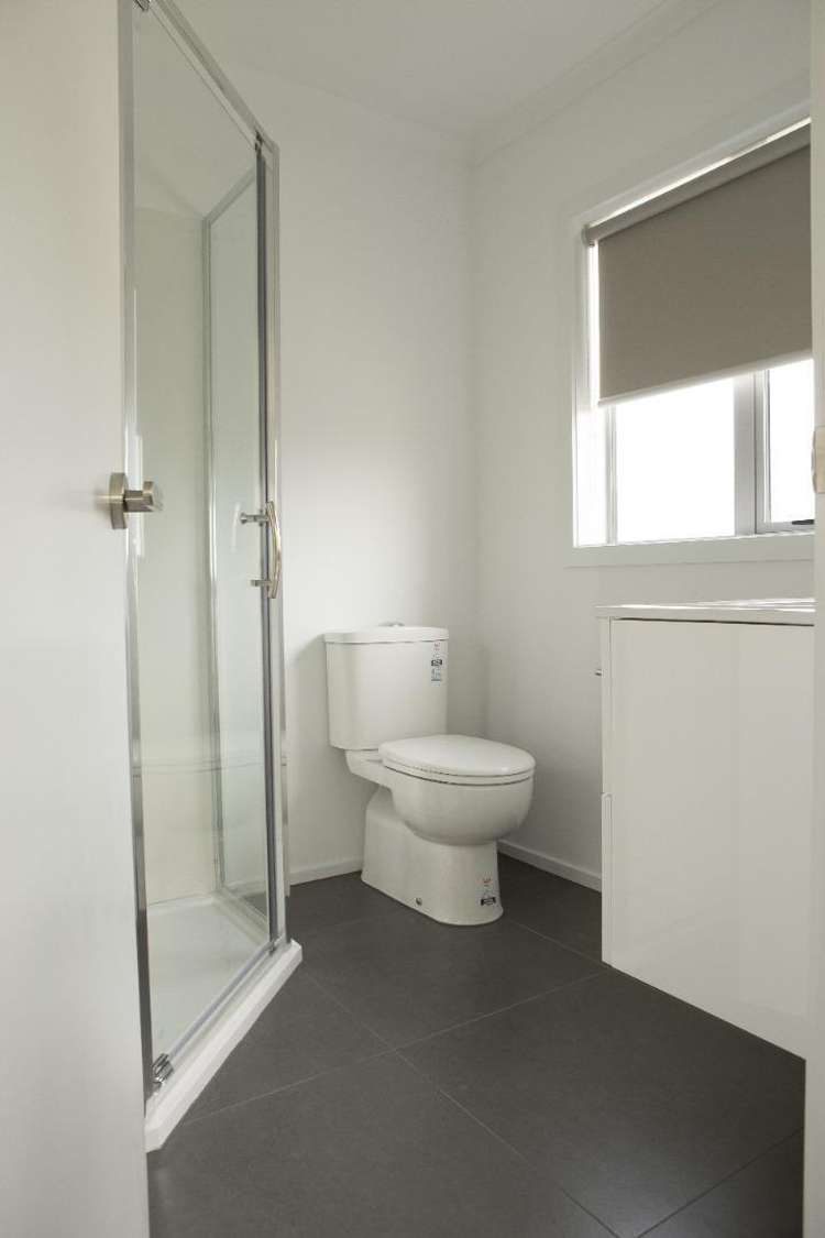 6 Charlotte Crescent Dinsdale_11