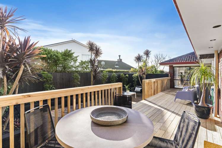 5 Raddock Place Farm Cove_15