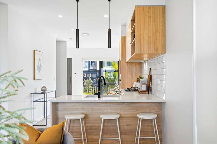 6 Coast Garden Drive Hobsonville_2