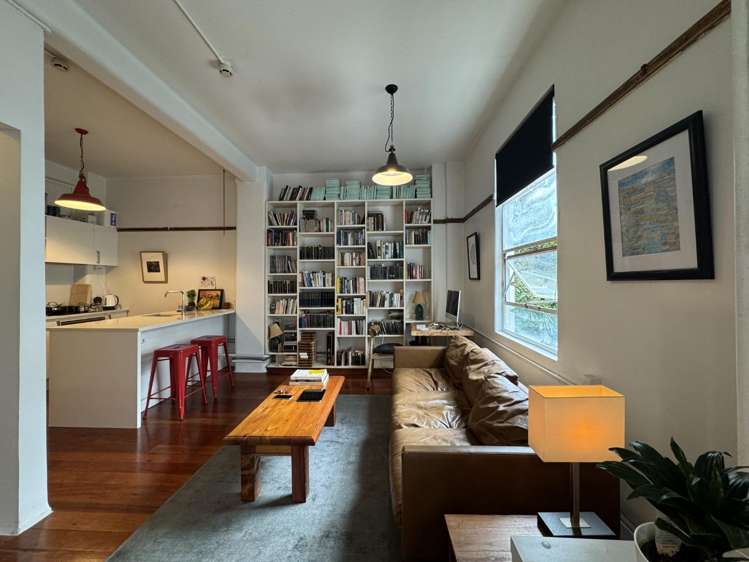 2a/9 Victoria Street East 10015_5