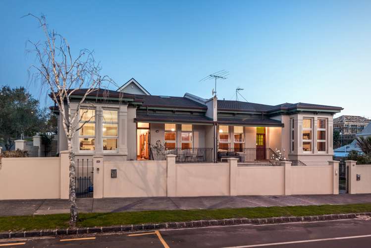 56 Sarsfield Street Herne Bay_17