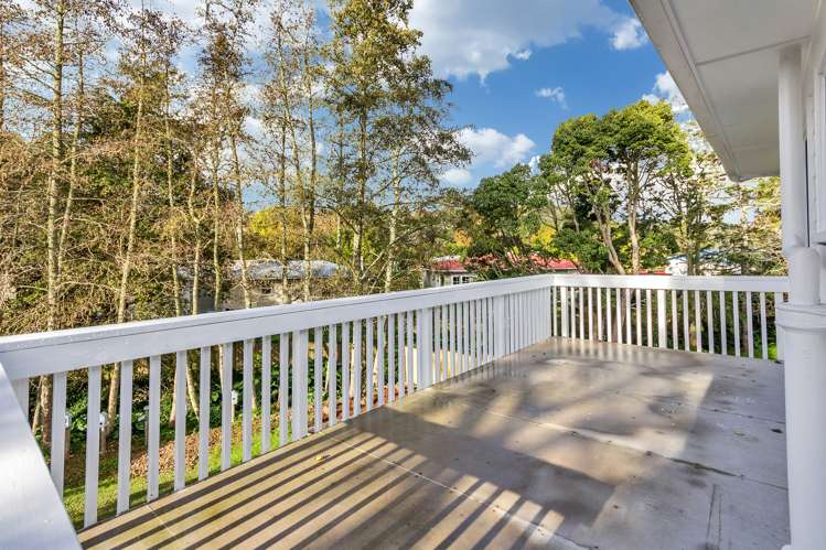 67 Lauderdale Road Birkdale_10