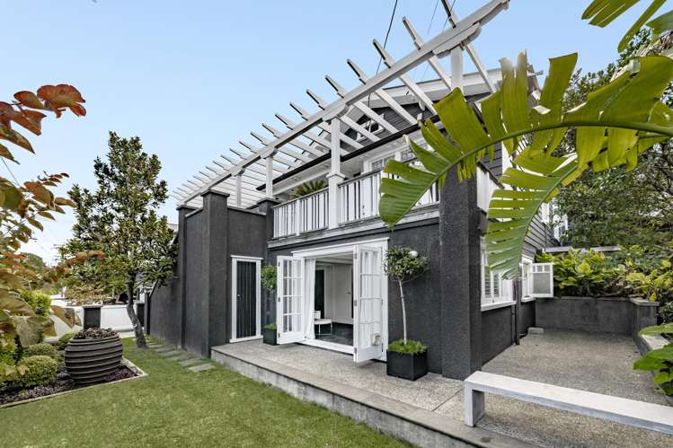 20 Seabreeze Road Narrow Neck_22