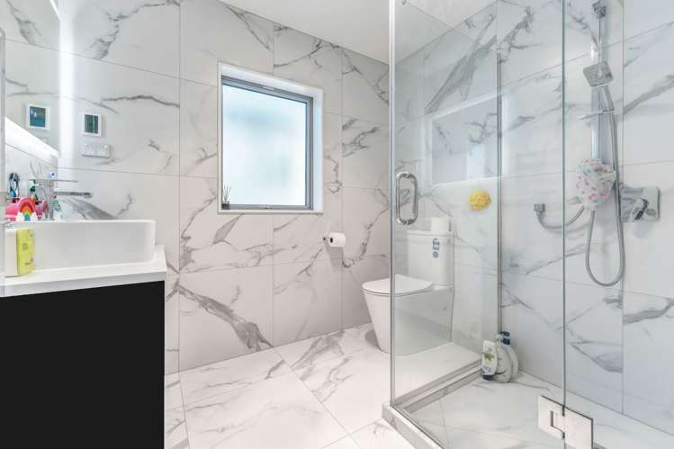 15 Uru Drive Flat Bush_21