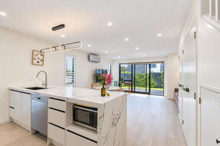 3/1 Seaforth Avenue Mangere Bridge_15