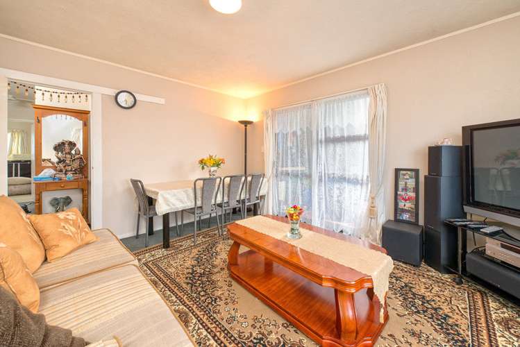 1/12 Tamworth Close Manurewa_2