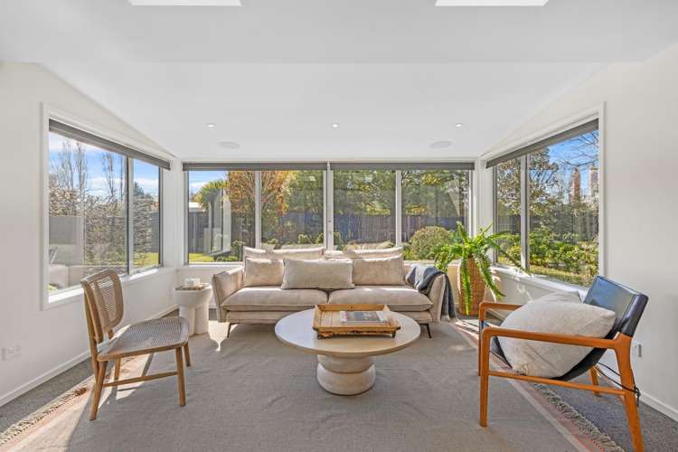 519 Avonhead Road Avonhead_6