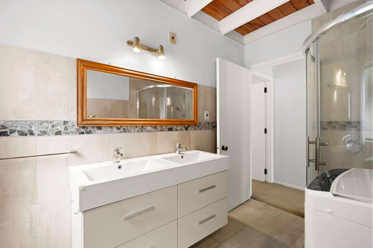 29 Perindale Drive Chartwell_15