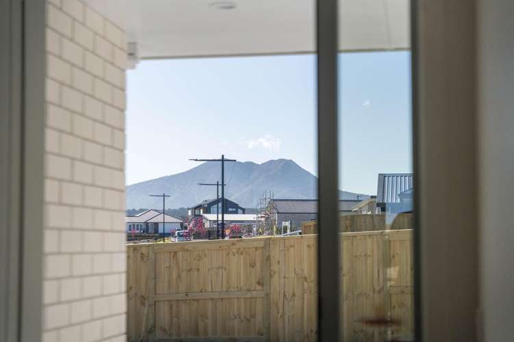 16 Makomako Crescent Wharewaka_15