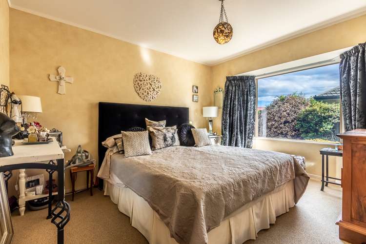 18a Dennis Taylor Court Paraparaumu_6