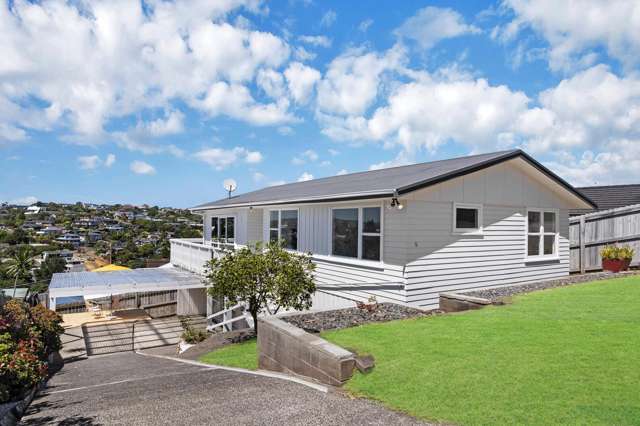 9 Colmar Road Mellons Bay_4