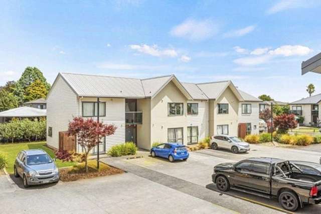  3A/2 May Road Māngere East_1