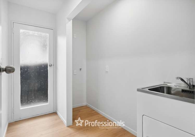 122 Hair Street Wainuiomata_11