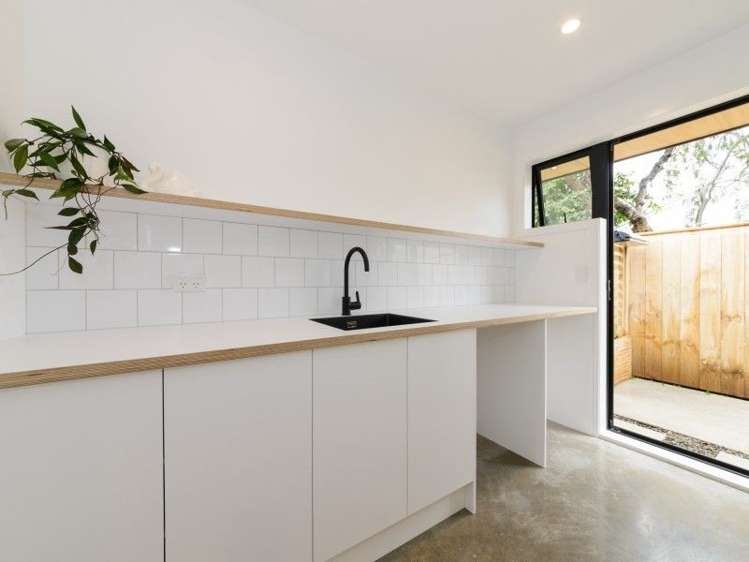 31a Batt Street West End_25