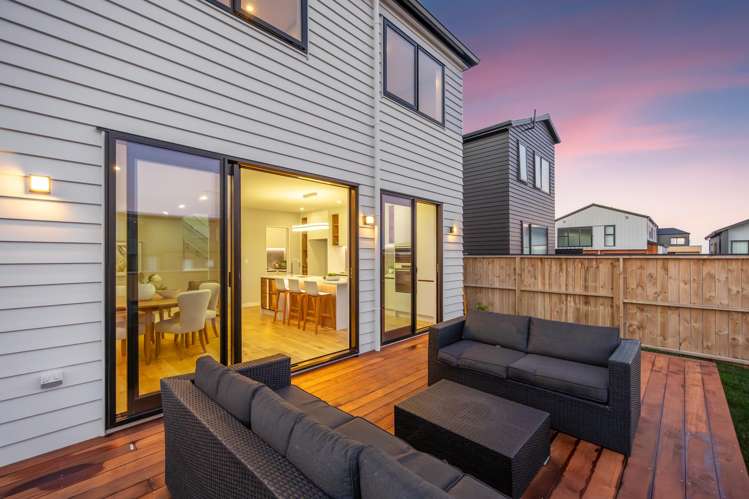 7 Makumaku Place Long Bay_19