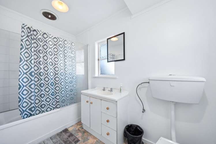 1/81 Gloucester Road Manurewa_14