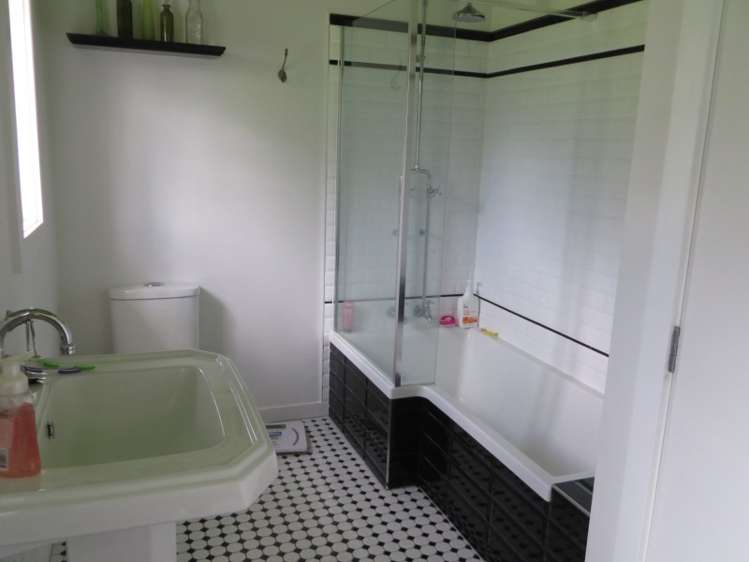 24 Stanley Avenue Te Aroha_18