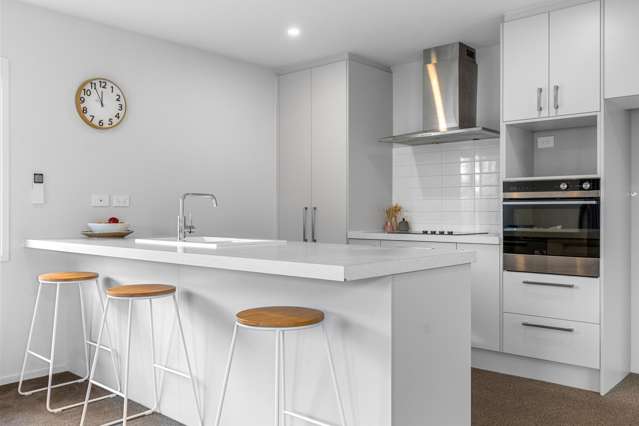 60 Pegasus Boulevard Pegasus_1